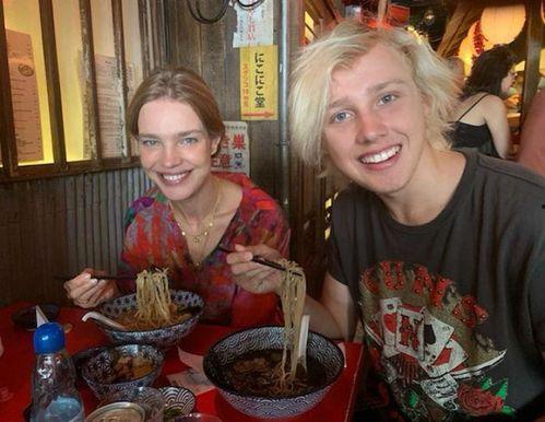 lv太子妃娱乐吃瓜,一场吃瓜盛宴背后的真相