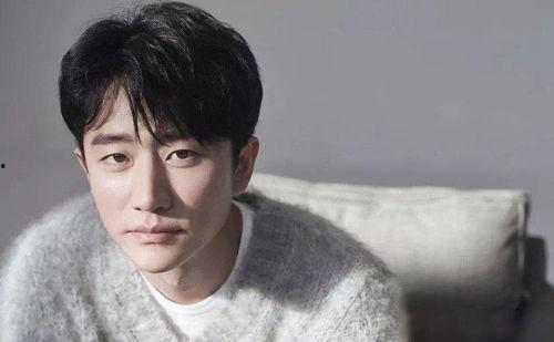 娱乐圈人名黑土 吃瓜,揭秘“黑土”吃瓜背后的故事